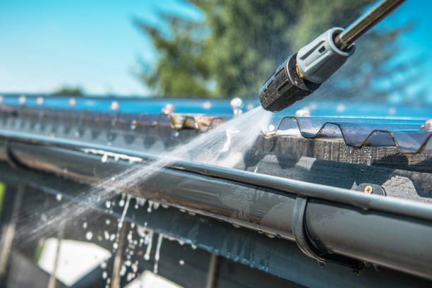 Why Choose Our Certified Pressure Washing Experts for Your Project Needs in Miami Shores, FL?