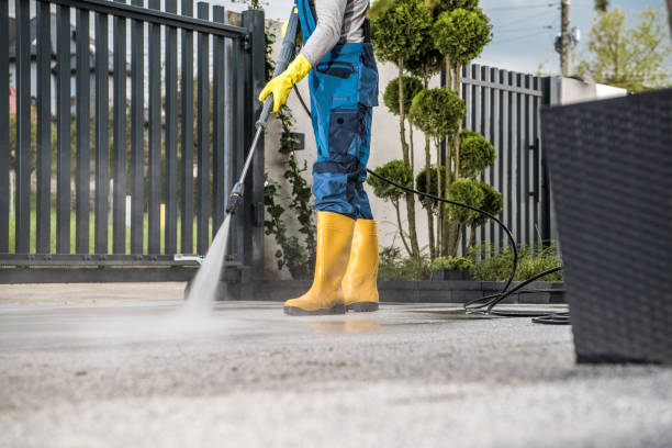 Best Deck Pressure Washing  in Miami Shores, FL